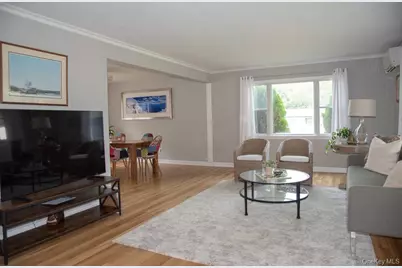 206 W Central Avenue, Pearl River, NY 10965 - Photo 5