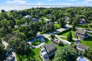 16 Foster Xing, East Quogue, NY 11942 - Photo 27