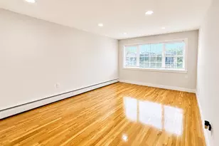 2887 Lamport Pl, Bronx, NY 10465 - Photo 15