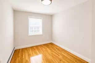 2887 Lamport Pl, Bronx, NY 10465 - Photo 19