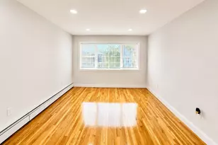 2887 Lamport Pl, Bronx, NY 10465 - Photo 17