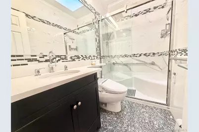 198 Jericho Turnpike #2nd FL, Floral Park, NY 11001 - Photo 11