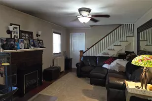 34 Irma Ave, Port Washington, NY 11050 - Photo 3