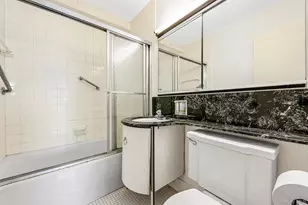 111-20 73rd Ave, Forest Hills, NY 11375 - Photo 23
