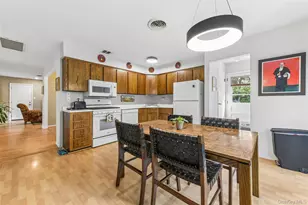 14 Mont Ave, Dix Hills, NY 11746 - Photo 19