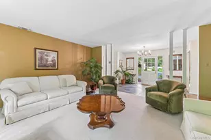 14 Mont Ave, Dix Hills, NY 11746 - Photo 13