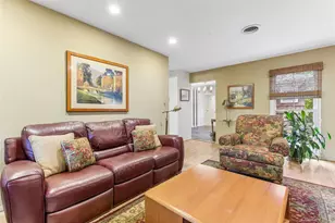 14 Mont Ave, Dix Hills, NY 11746 - Photo 15