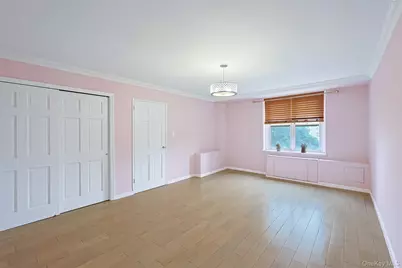 18-65 211th Street #5G, Bayside, NY 11360 - Photo 7