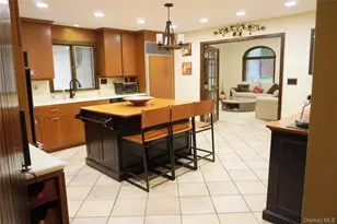 50 Pleasant Ridge Dr, Poughkeepsie, NY 12603 - Photo 17