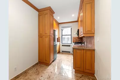 25-40 31st Avenue #6E/F, Astoria, NY 11106 - Photo 9
