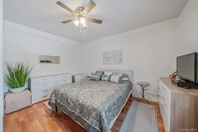 2863 Wilkinson Avenue, Bronx, NY 10461 - Photo 11