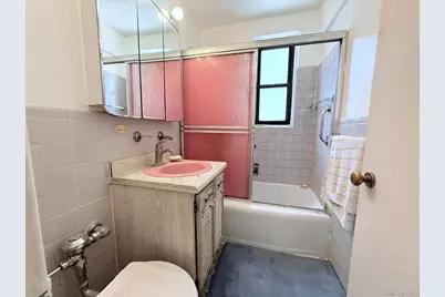 83-25 98th Street #1M, Woodhaven, NY 11421 - Photo 11