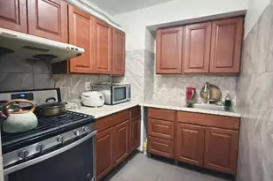 5803 Calloway St, Corona, NY 11368 - Photo 11