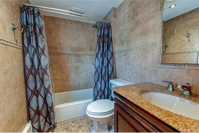 718 Farmers Avenue, Bellmore, NY 11710 - Photo 17