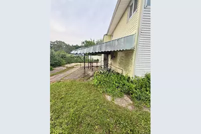 411 Mayflower Avenue, Brentwood, NY 11717 - Photo 3