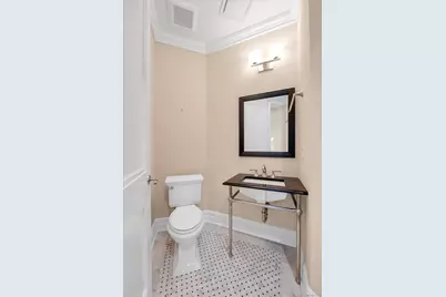 3000 Royal Court #3107, North Hills, NY 11040 - Photo 7