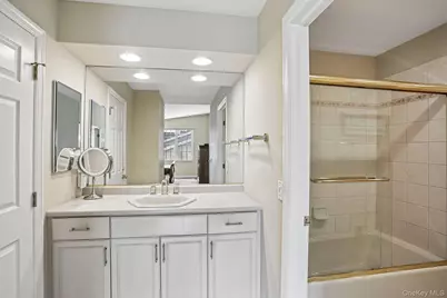 15 Doral Greens Drive E, Rye Brook, NY 10573 - Photo 27