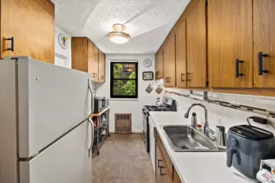 139-15 83rd Avenue #226, Briarwood, NY 11435 - Photo 11