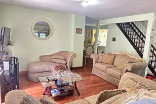 115-04 180th St, Addisleigh Park, NY 11434 - Photo 3