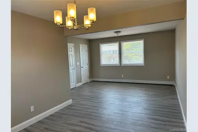 85 Ralph Avenue, Babylon, NY 11702 - Photo 9