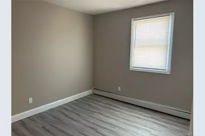 85 Ralph Avenue, Babylon, NY 11702 - Photo 11