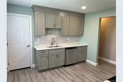 85 Ralph Avenue, Babylon, NY 11702 - Photo 3