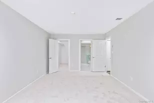 32 Chippendale Dr, Mount Sinai, NY 11766 - Photo 23