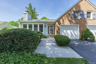 32 Chippendale Drive, Mount Sinai, NY 11766 - Photo 3