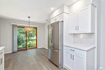 32 Chippendale Drive, Mount Sinai, NY 11766 - Photo 19