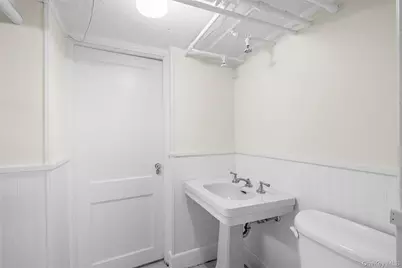 22 Verdun Avenue, New Rochelle, NY 10804 - Photo 23