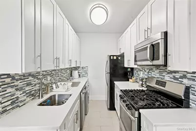 1100 Grand Concourse #5J, Bronx, NY 10456 - Photo 11