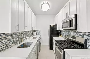 1100 Grand Concourse, Bronx, NY 10456 - Photo 11
