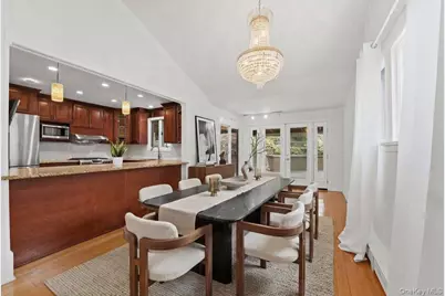 239 Canterbury Road, White Plains, NY 10607 - Photo 11