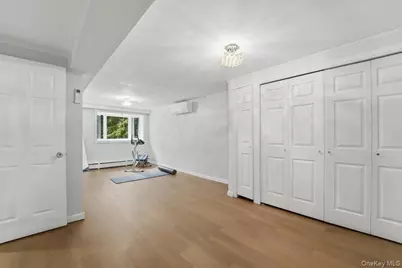 239 Canterbury Road, White Plains, NY 10607 - Photo 25