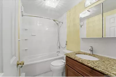 239 Canterbury Road, White Plains, NY 10607 - Photo 27