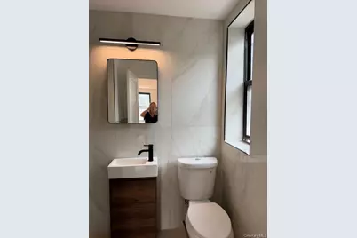 445 W 240th Street #3M, Bronx, NY 10463 - Photo 9