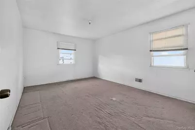 14019 Sutter Avenue, Jamaica, NY 11436 - Photo 5
