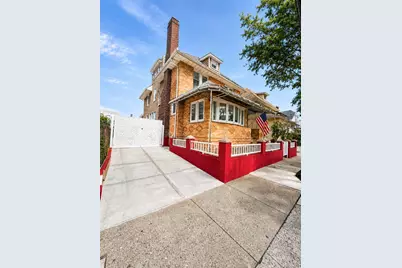 9440 Springfield Boulevard, Queens Village, NY 11428 - Photo 19
