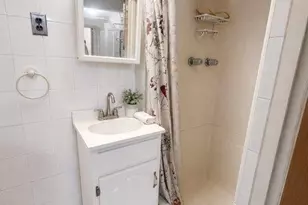 94-40 Springfield Blvd, Queens Village, NY 11428 - Photo 15
