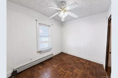 4220 Boyd Avenue, Bronx, NY 10466 - Photo 9