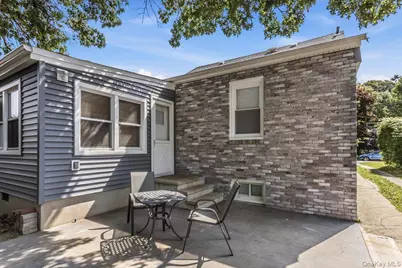 155 Carman Avenue, East Rockaway, NY 11518 - Photo 33