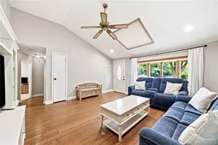 115 Argyle Ave, Selden, NY 11784 - Photo 7