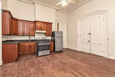 11-41 123 Street, College Point, NY 11356 - Photo 21