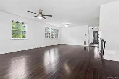 116-45 Union Turnpike, Forest Hills, NY 11375 - Photo 7