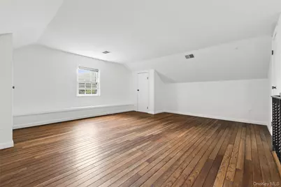 116-45 Union Turnpike, Forest Hills, NY 11375 - Photo 17