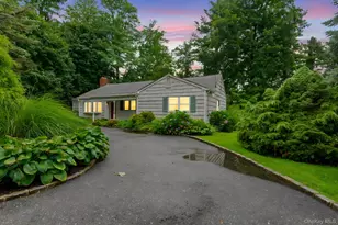 75 Cove Rd, Huntington, NY 11743 - Photo 3