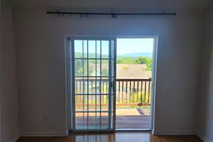 1158 Maggie Rd, Newburgh, NY 12550 - Photo 9