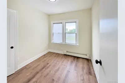 302 W Hudson Street, Long Beach, NY 11561 - Photo 15
