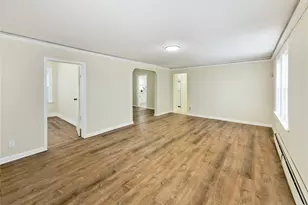 302 W Hudson St, Long Beach, NY 11561 - Photo 9