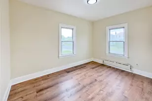 302 W Hudson St, Long Beach, NY 11561 - Photo 17